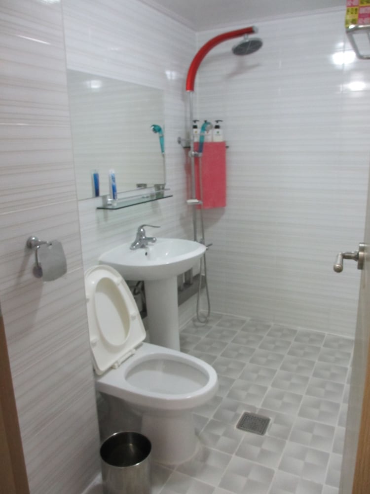 Фото Moiri Guesthouse - Hostel