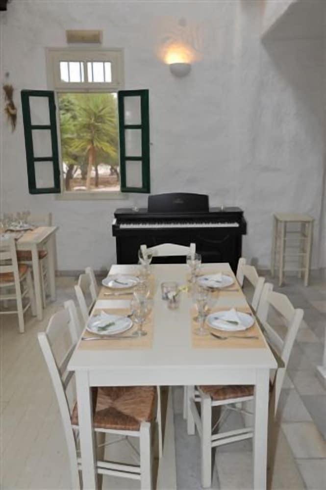 Фото Anezina Village