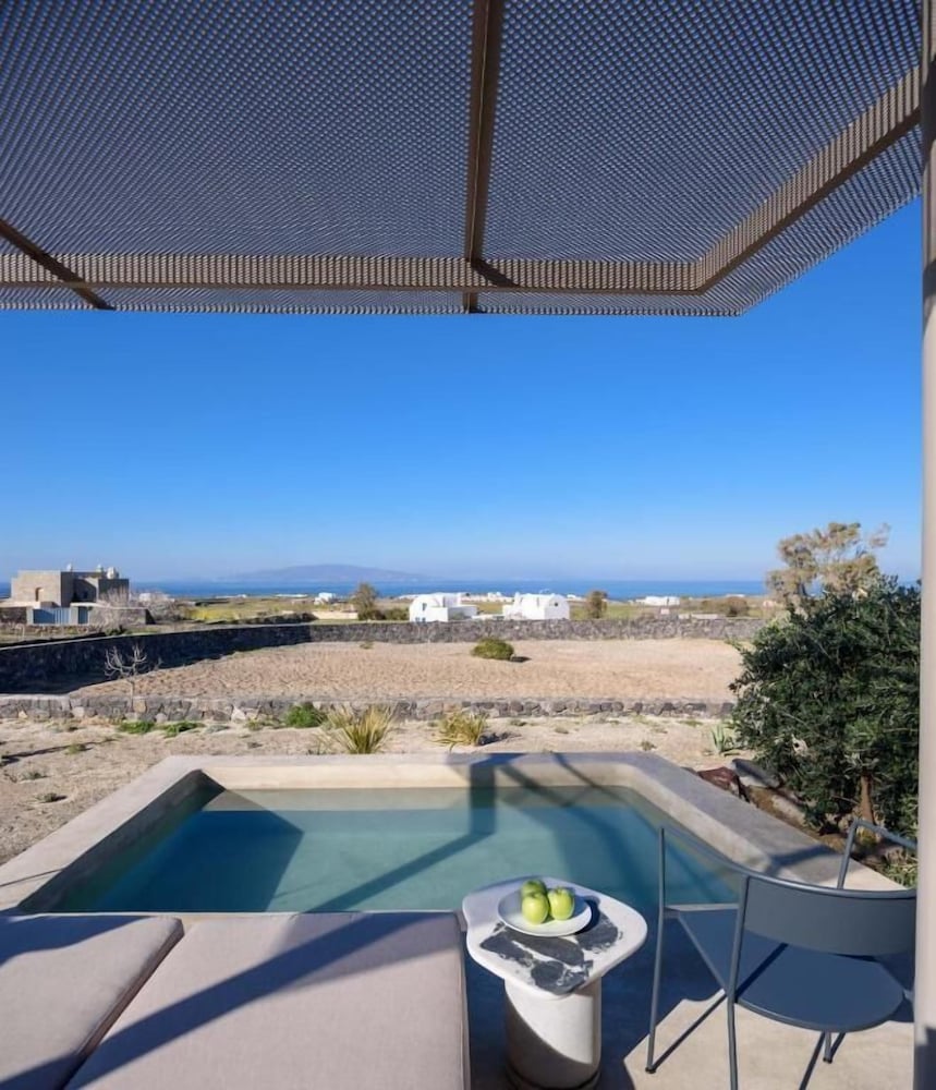 Фото Santopaz Suites