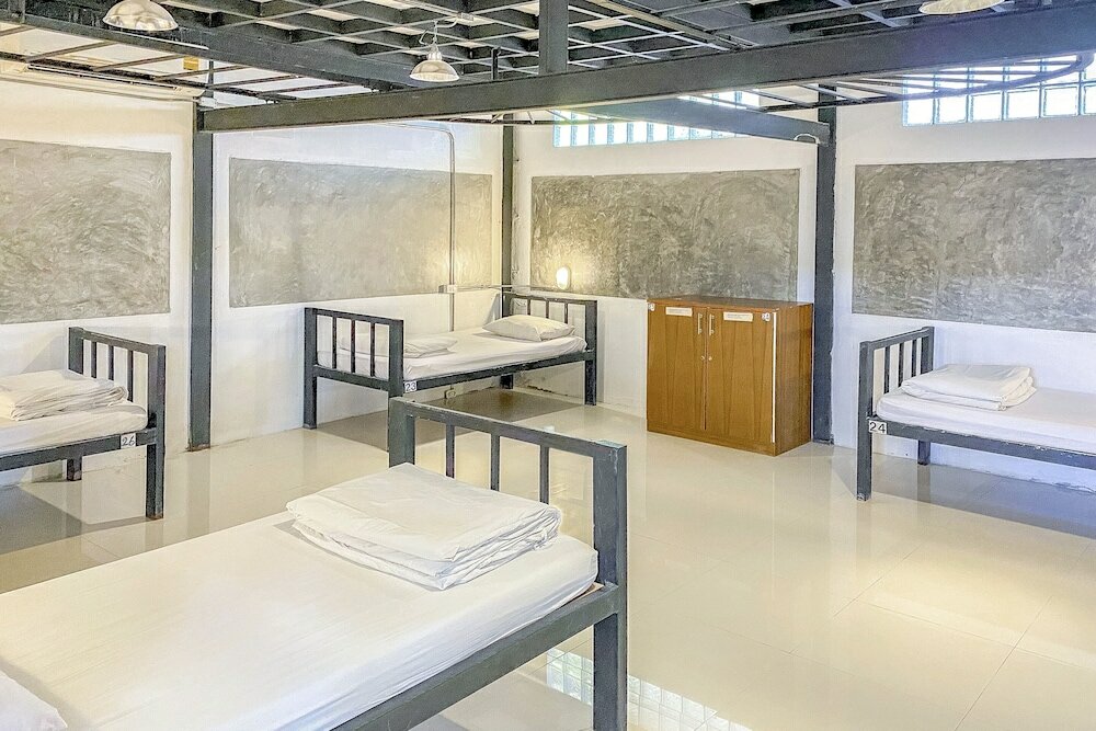 Фото Slumber Party Phi Phi - Hostel