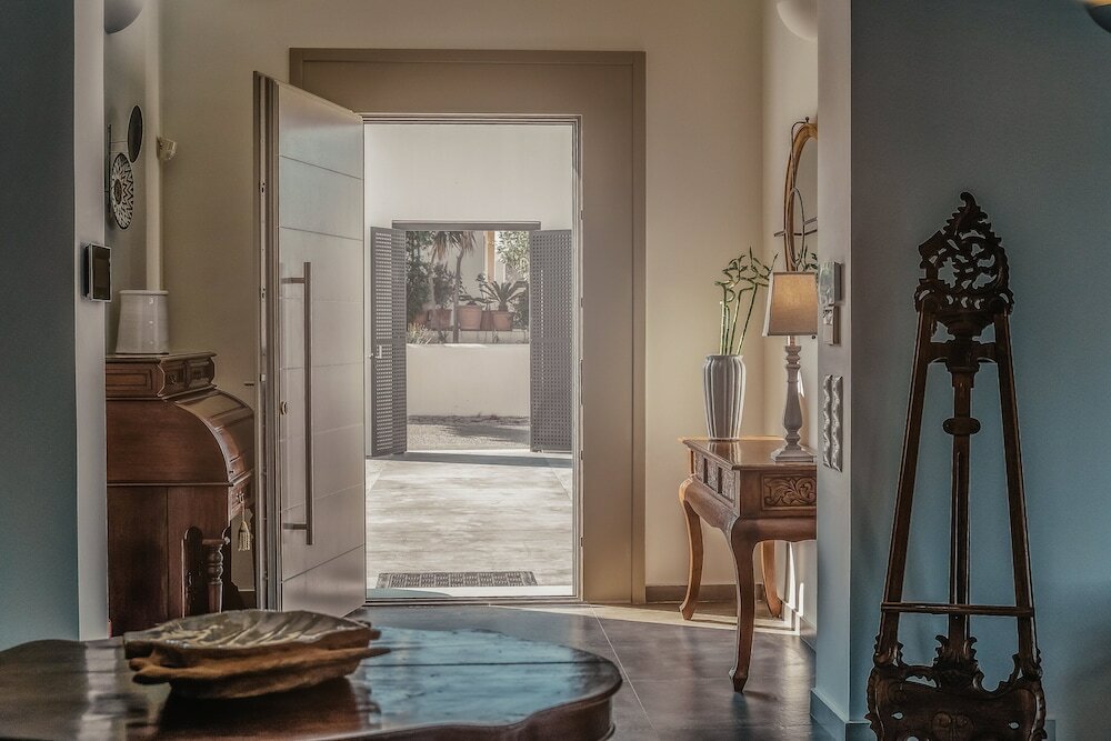 Фото Kaminos Luxury Villa