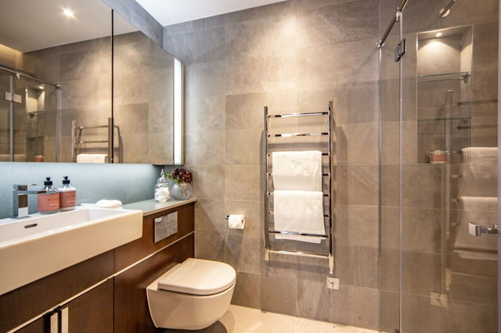 Фото Thornes House Apartments