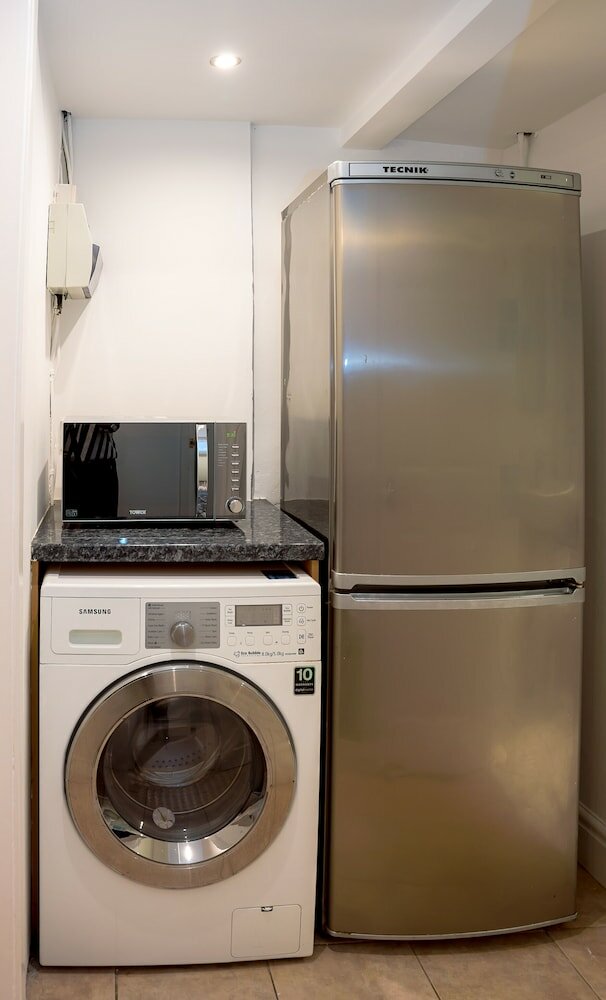 Фото Spacious 2 bedroom Apartment in Camden