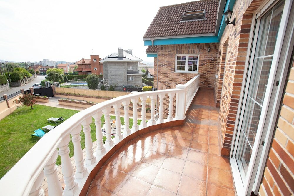 Фото Gijon Surf Hostel