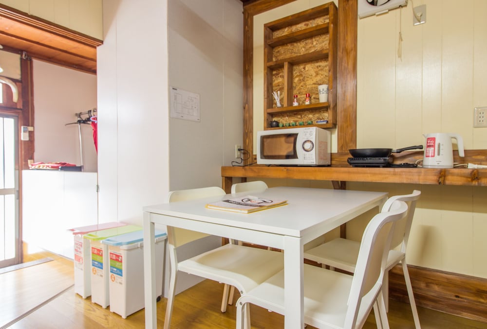 Фото Gojo Paradiso homes restaurant and bar - Hostel