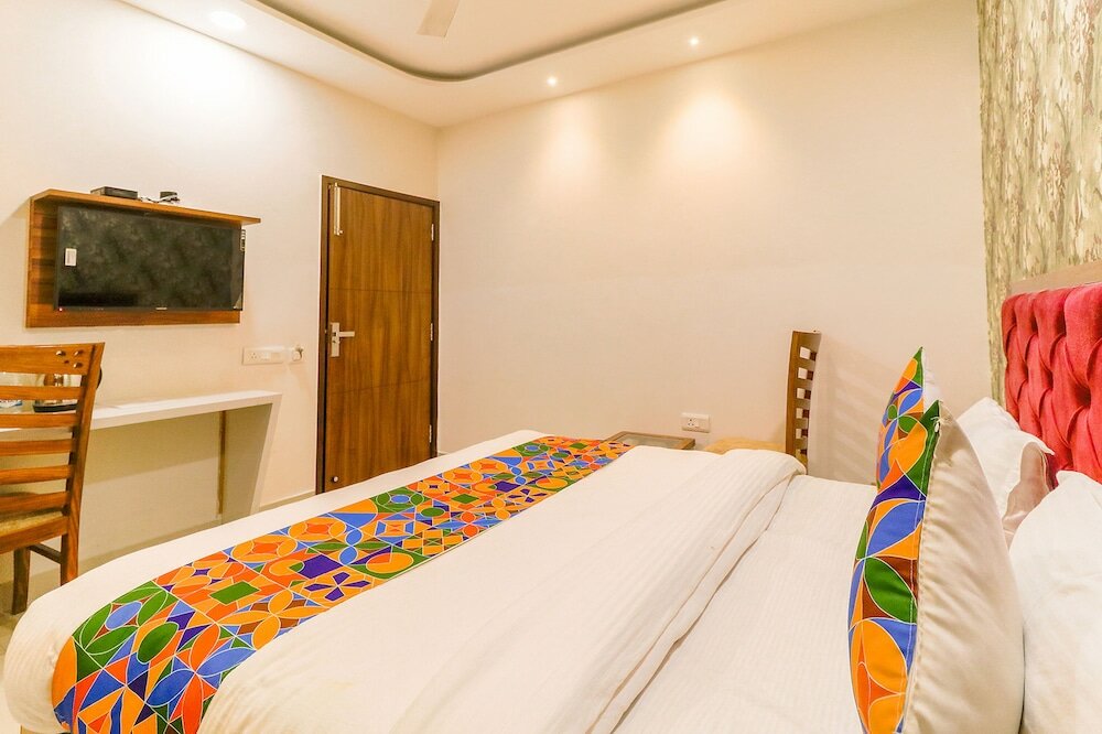 Фото FabHotel Golden Velvet