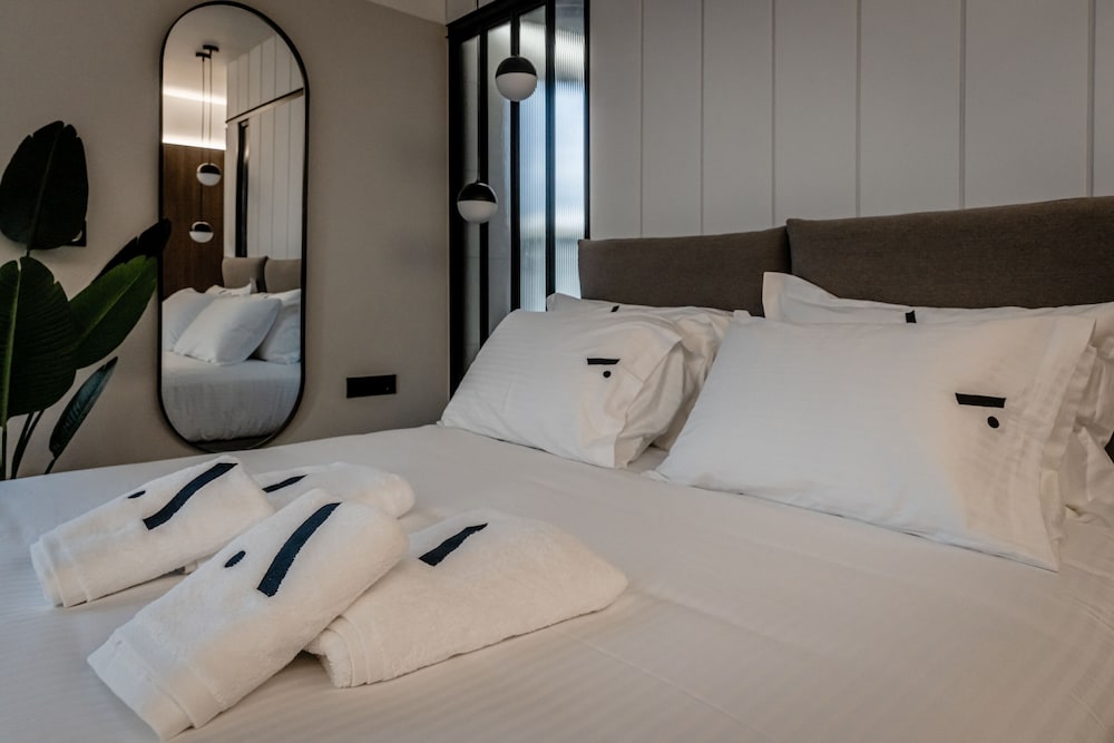 Фото Athinaion Recreation Suites