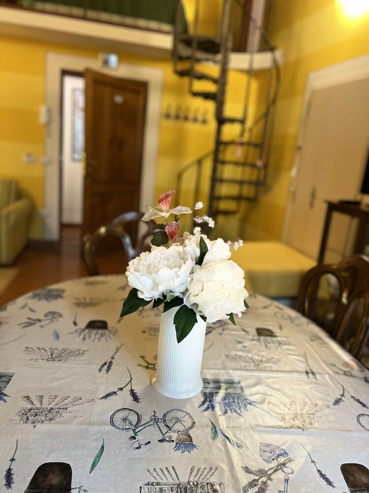 Фото La Fanciulla del West