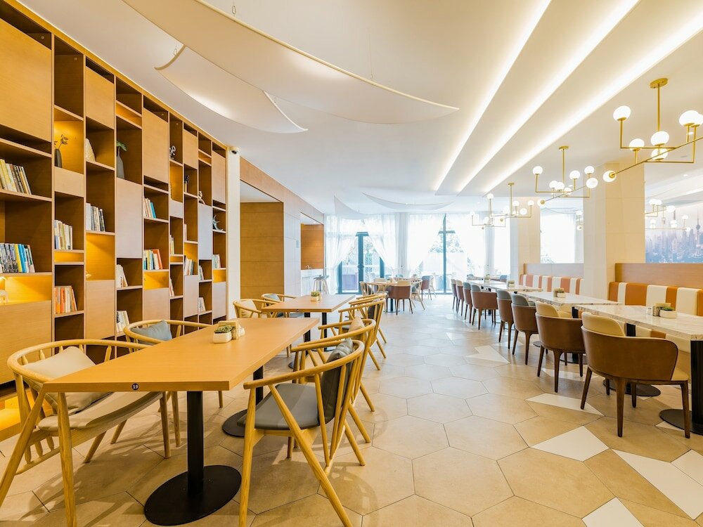 Фото Atour Hotel Wenhua East Road Jinan