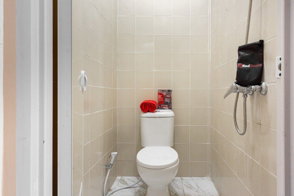 Фото RedDoorz near Universitas Widyagama Malang