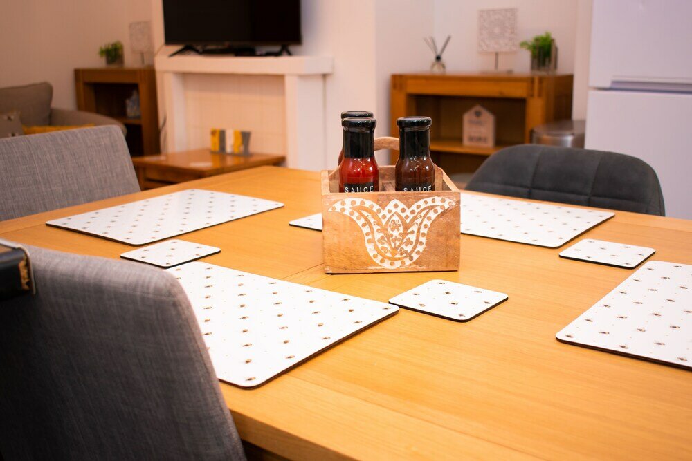 Фото Ideal Lodgings in Bury - Redvales