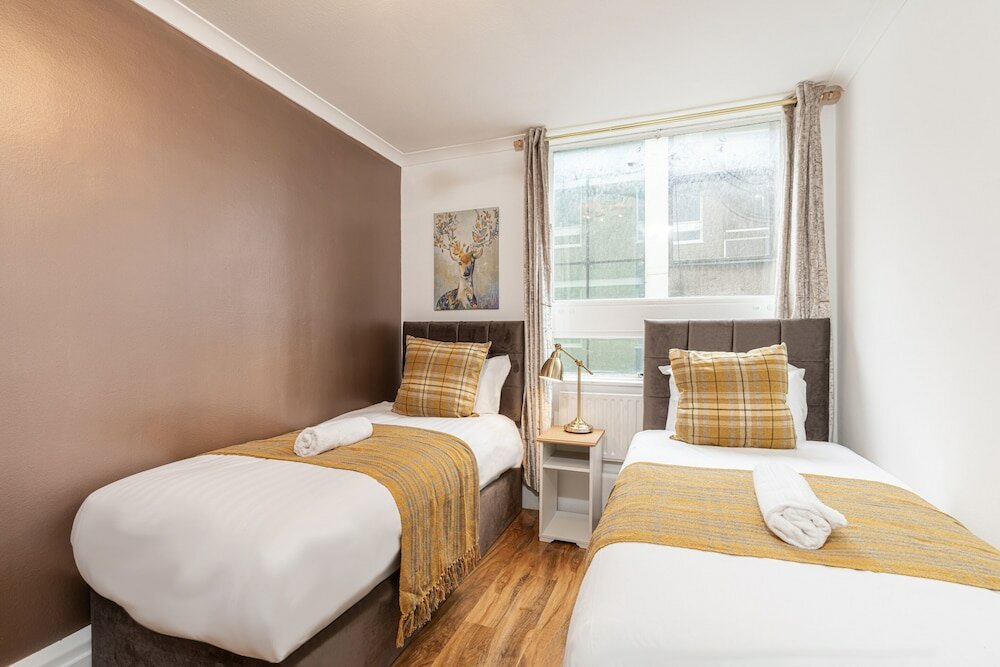 Фото Lovely Apartments in Landward Court