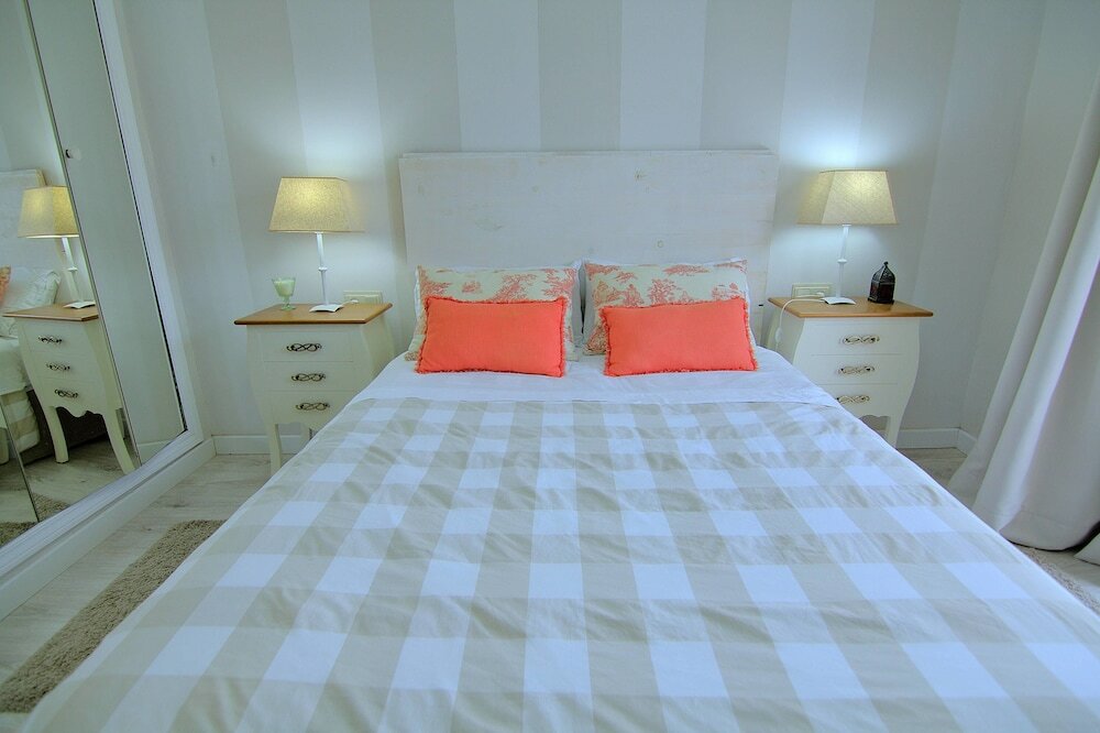 Фото Oasis de Riviera Apartment