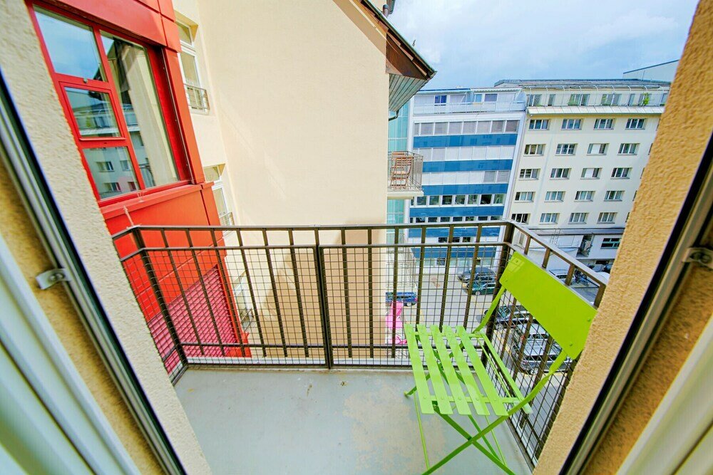 Фото Hitrental City Apartments