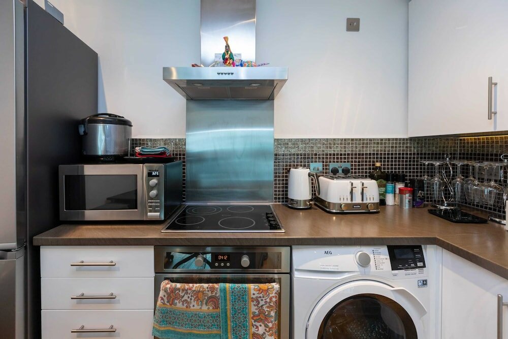 Фото Stylish 1bd High Rise Flat - Vauxhall