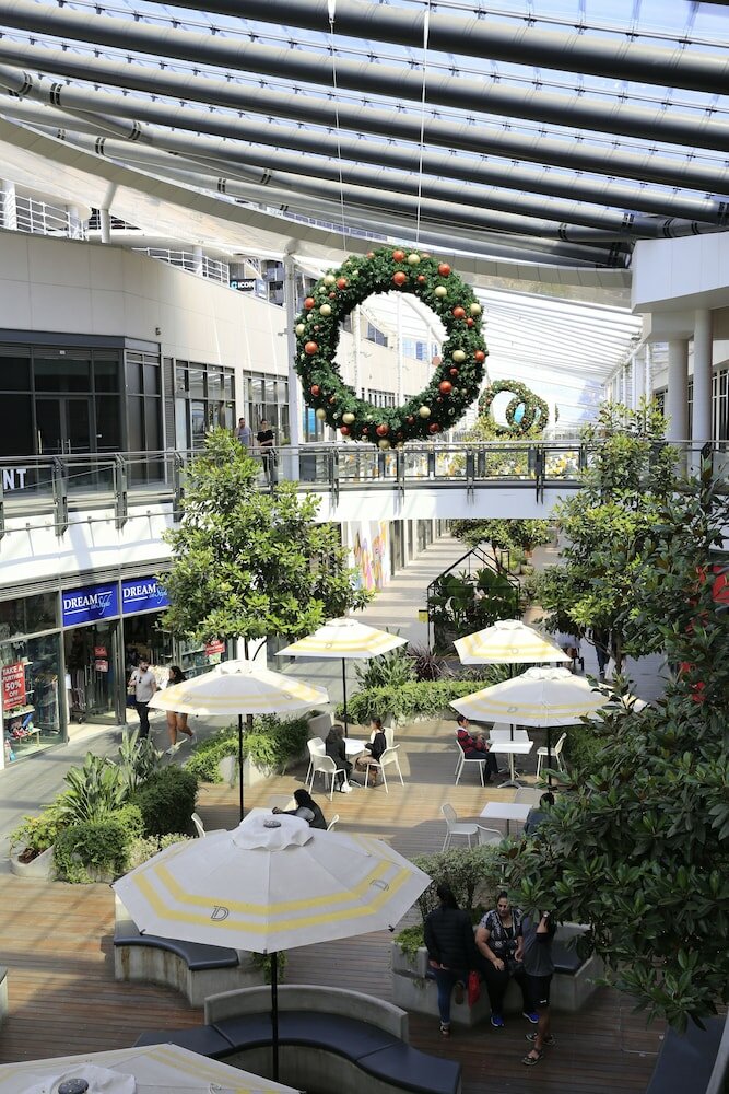 Фото Luxury Penthouse Above the Shopping Town