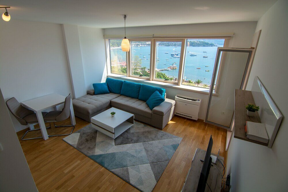 Фото Stay In Budva 1