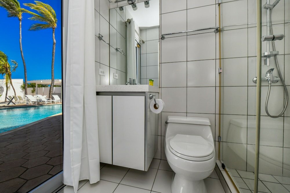 Фото Ocean Front 7-bedroom 7-bath Sunset Views Malmok!