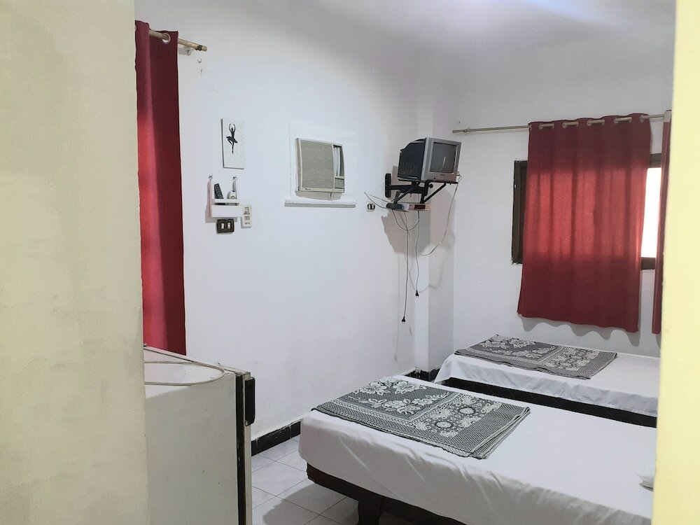 Фото Seasons Hotel