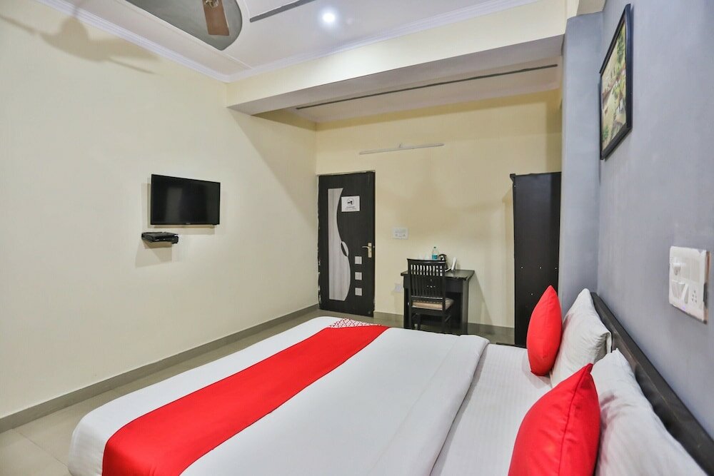 Фото Oyo 10032 Diamond Deluxe