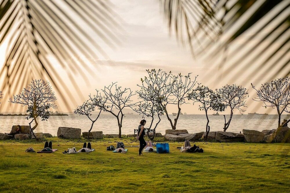 Фото Oakwood Hotel and Residence Sri Racha