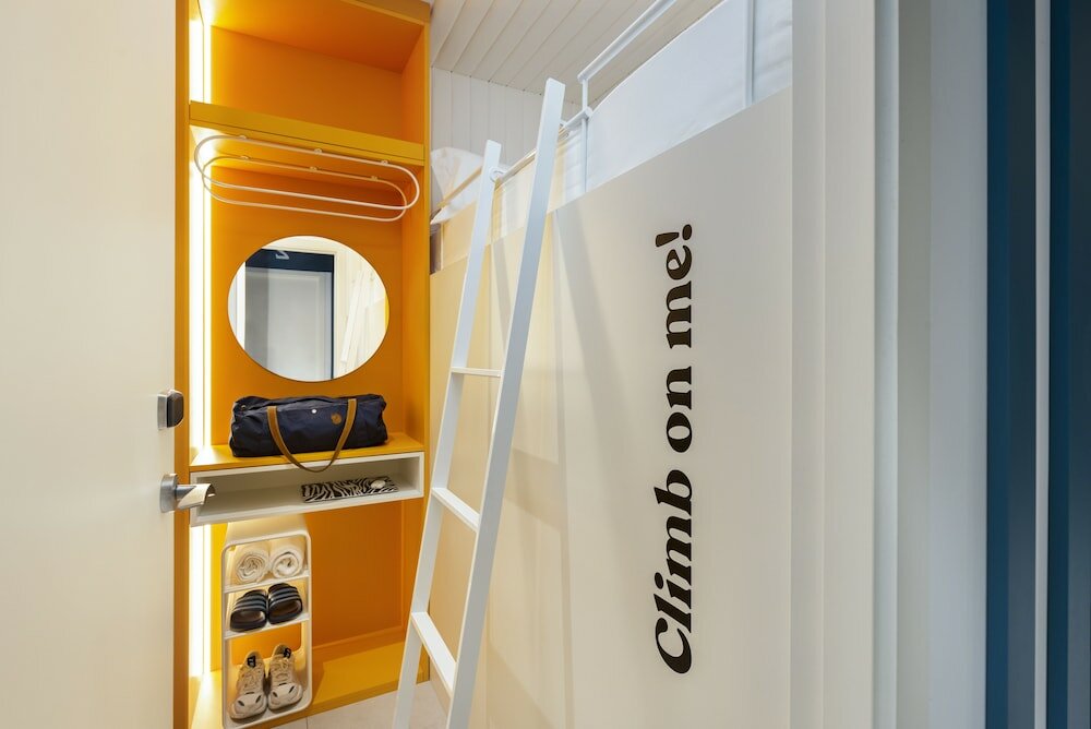 Фото Coeo Pod Hostel