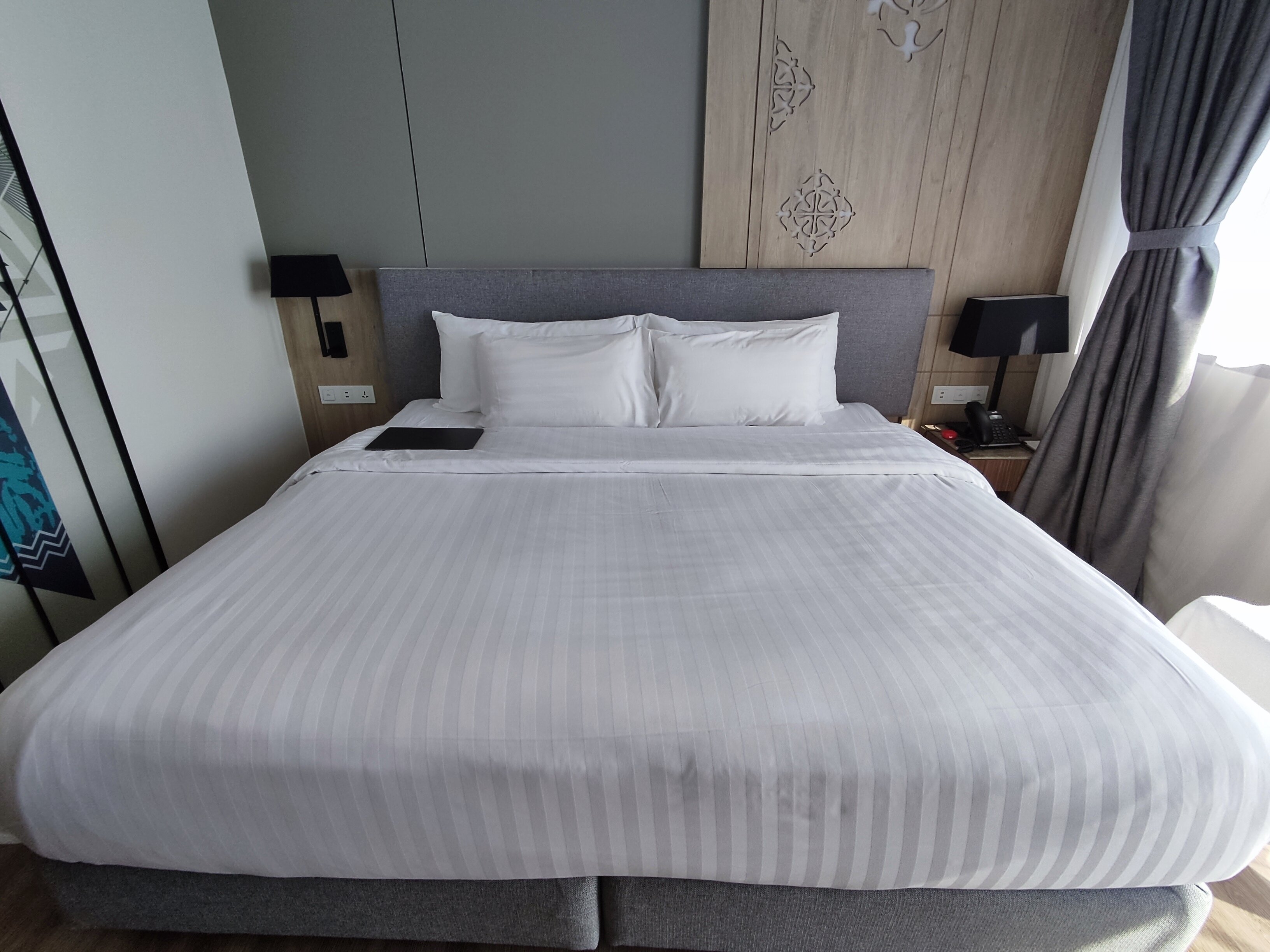 Фото Hotel Amber Pattaya