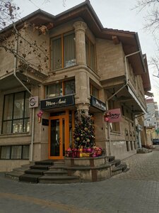 Гостиница Mon Ami Villa