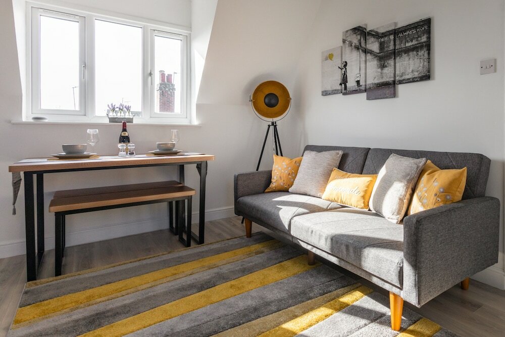 Фото Castle Reach Apartment by Creative Stays