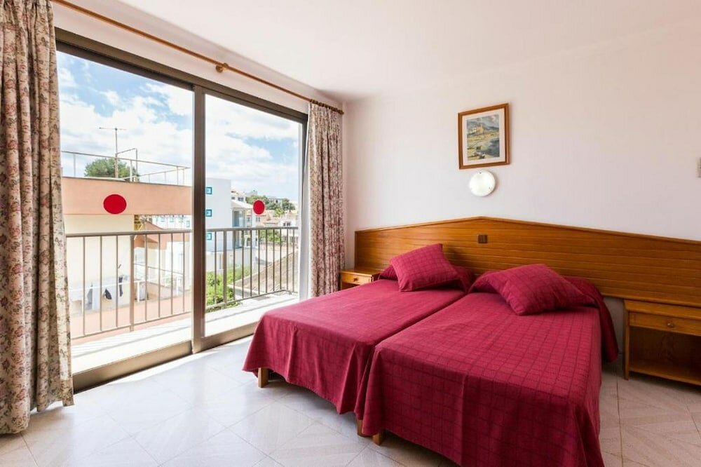 Фото Bella Maria Apartments & Pool Club