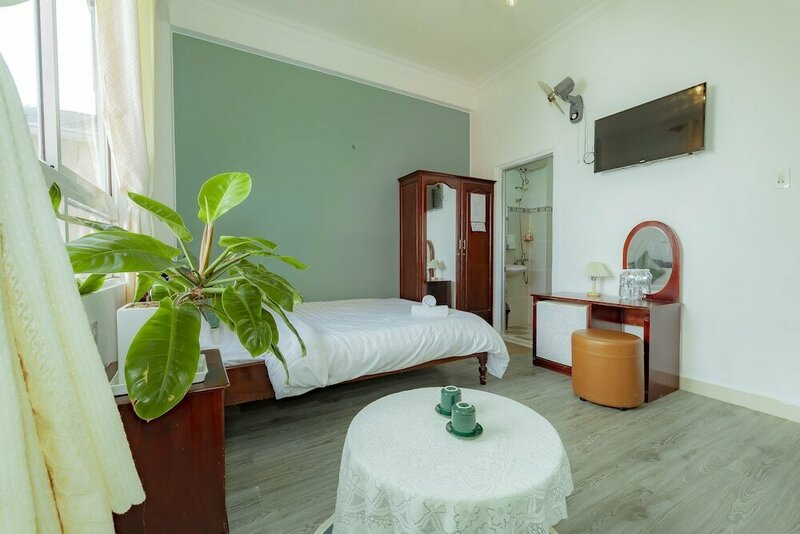 Гостиница Vu Nhi Hotel в Далате