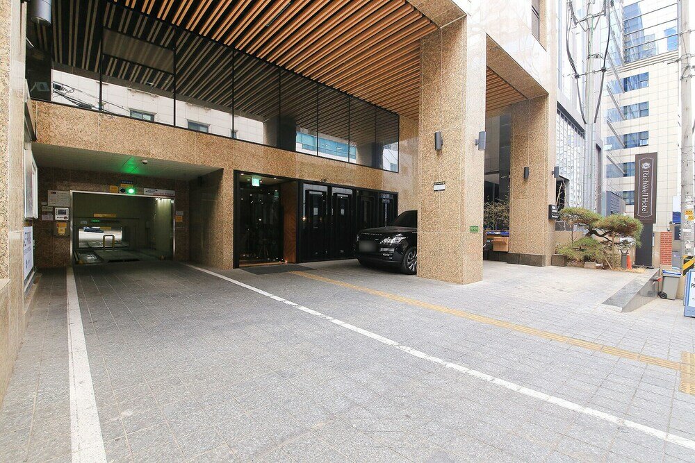 Фото Yeoksam Rich Well