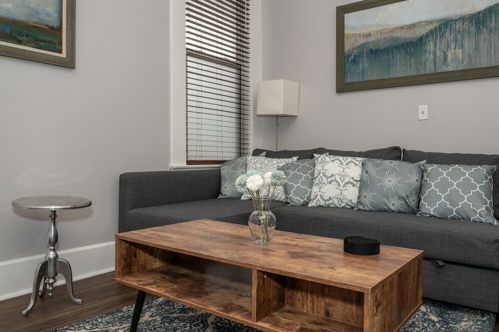 Фото Heart of Mainstrasse Apt 2