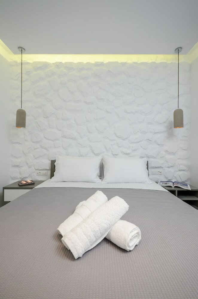 Фото Elegant Apartments