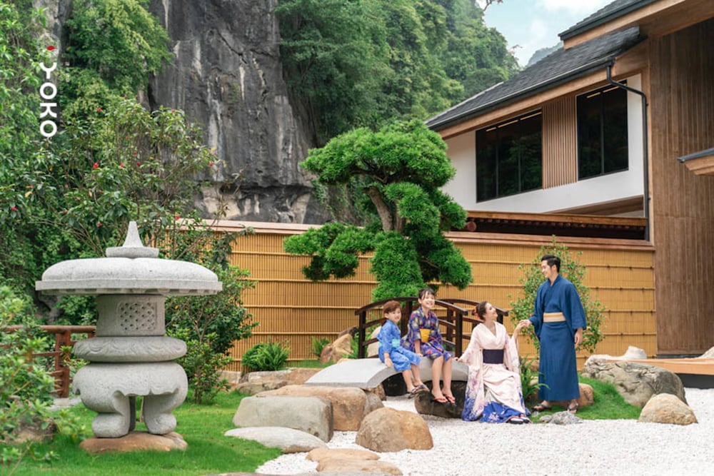 Фото Yoko Onsen Quang Hanh
