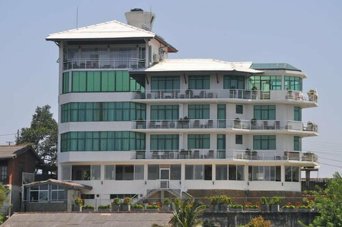 Внешний вид отеля Amaara Sky Hotel в Канди, фото 1