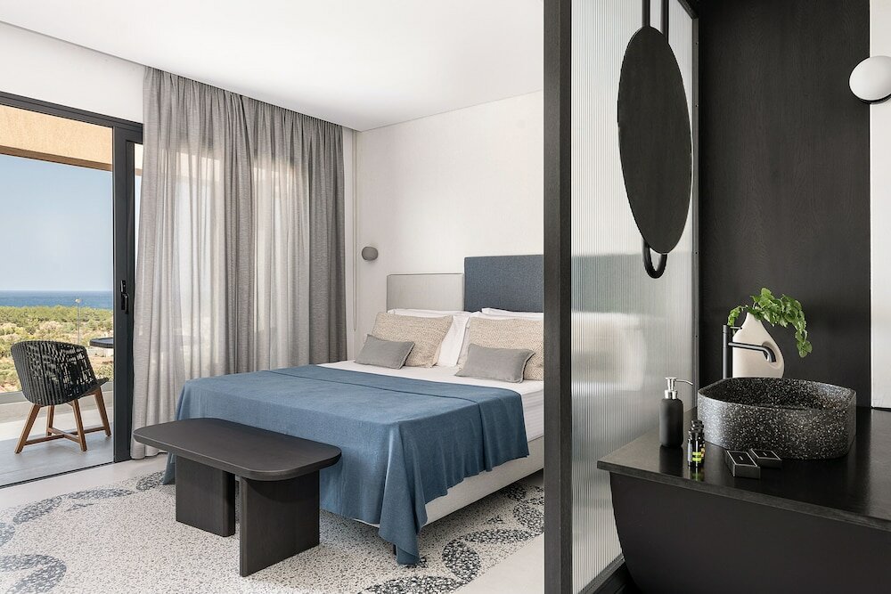 Фото Nuovo Luxury Suites
