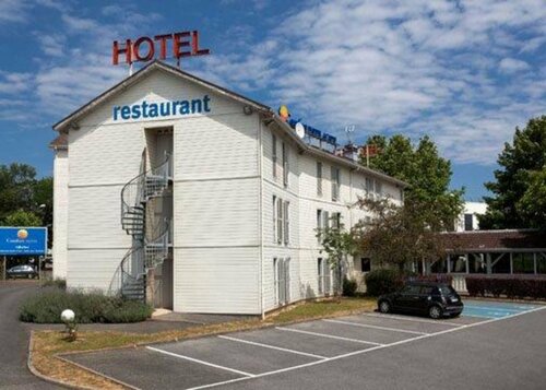 Гостиница Comfort Hotel Acadie Les Ulis