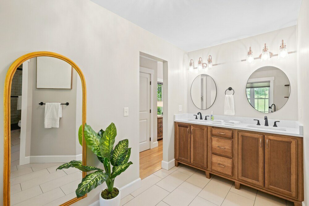 Фото Blue Ridge Buyout by Avantstay Private Guest Suite! 5 Bedroom Buyout!