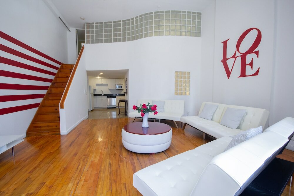 Фото StudioPlus Jg Stay