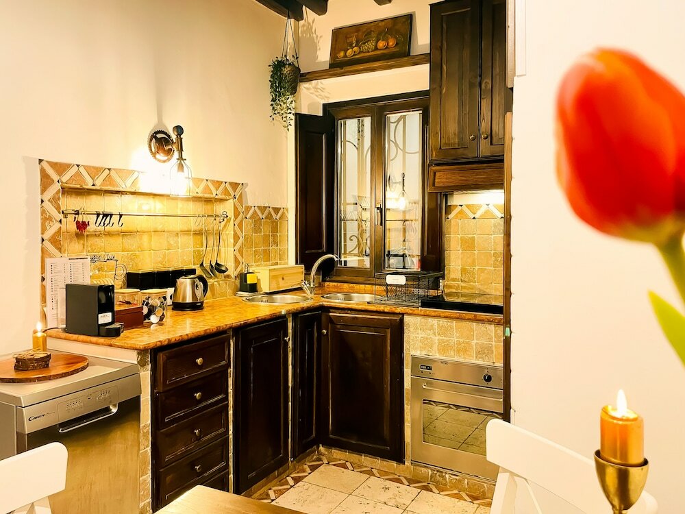 Фото Trevi Fountain Stylish Guesthouse