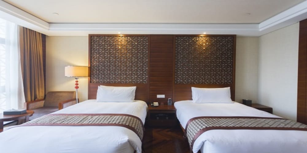 Фото Shanghai Hongqiao Fondney Garden Hotel