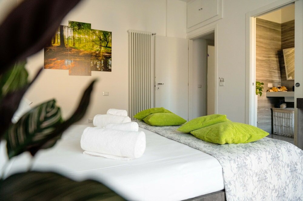 Фото Home Big CrIré at '724