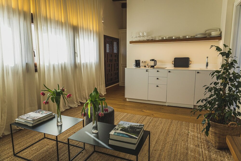 Фото La Ermita Suites - Único Hotel Monumento de Córdoba