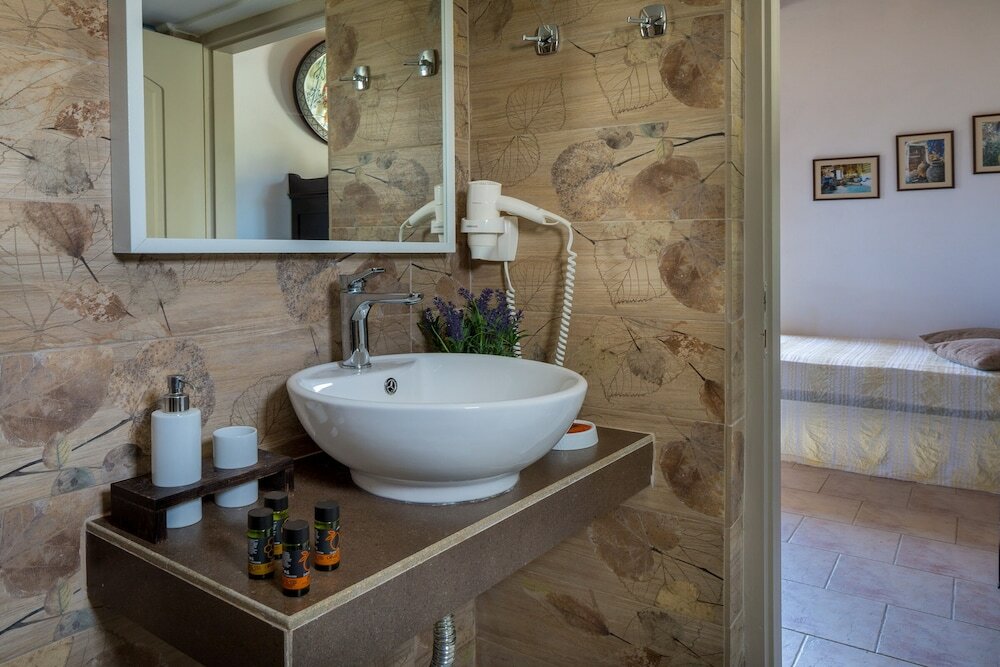 Фото The Olive House