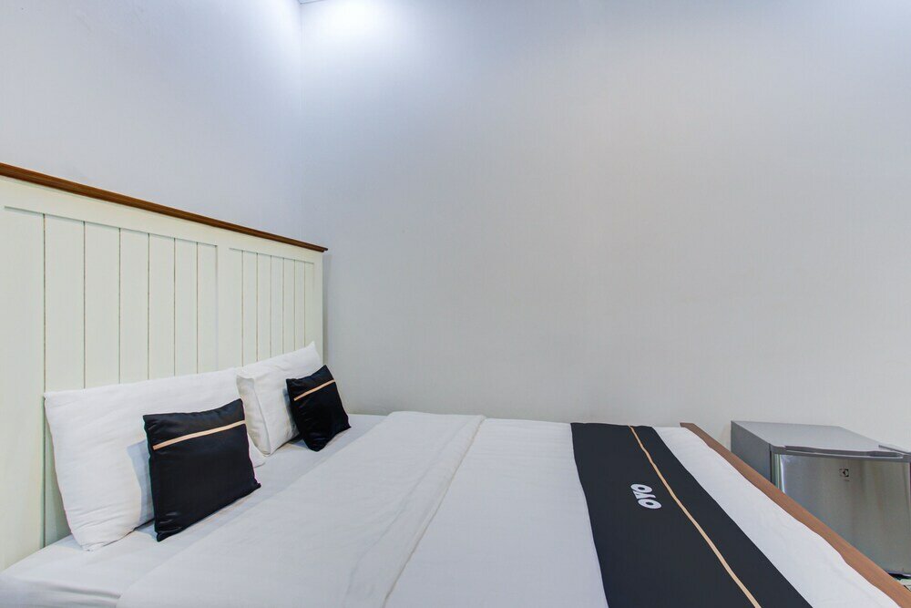 Фото Super Oyo Collection O 3280 Cendhani Raras