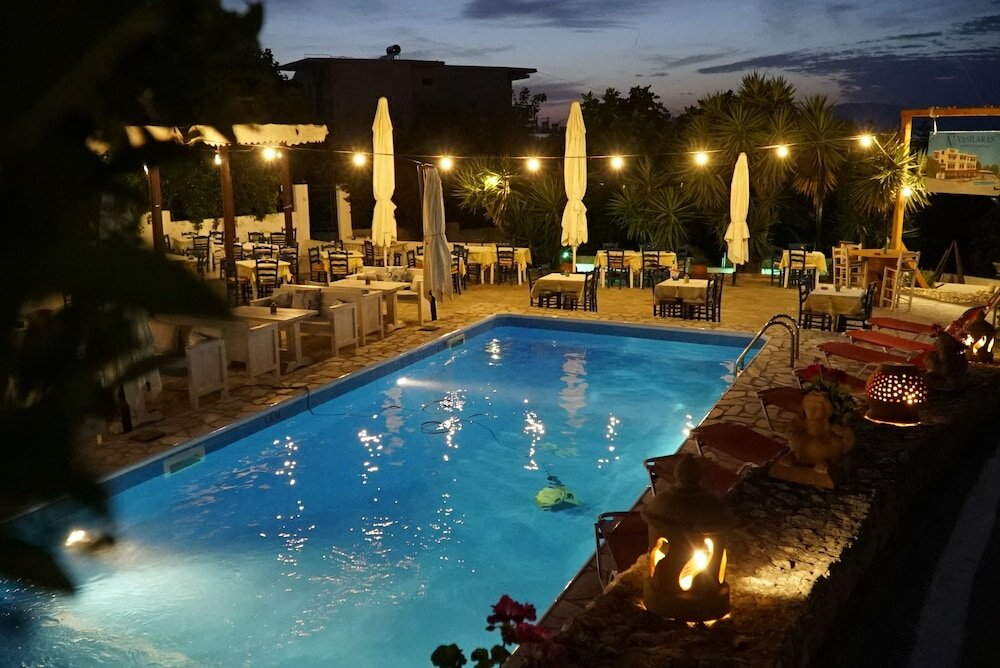 Фото Vasilaras Hotel