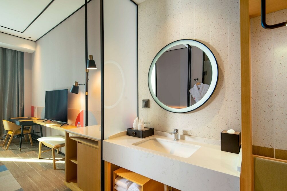 Фото Hilton Garden Inn Shenzhen Airport