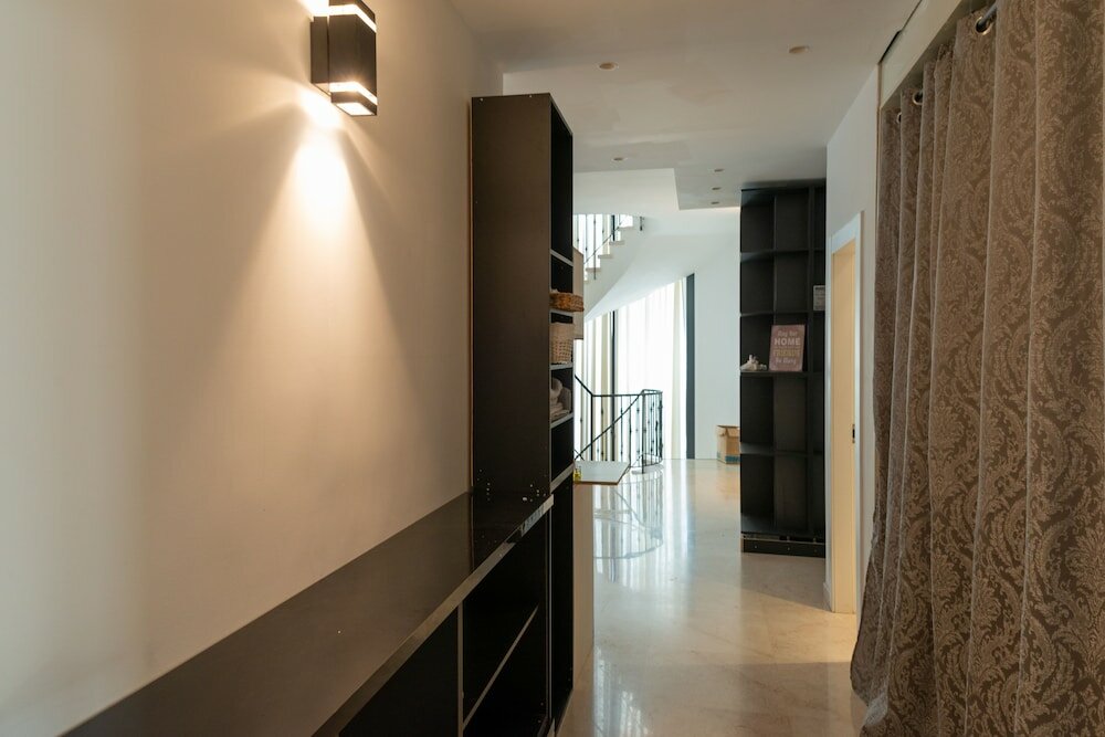 Фото Grace Holon Villa & Pool