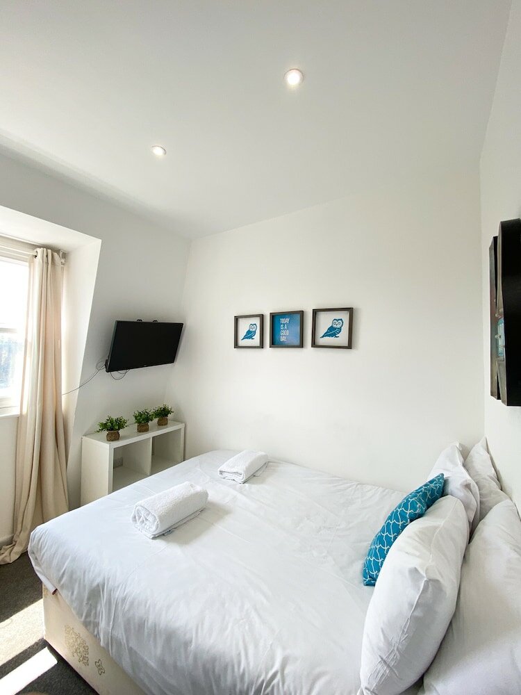 Фото Wembar Hotel